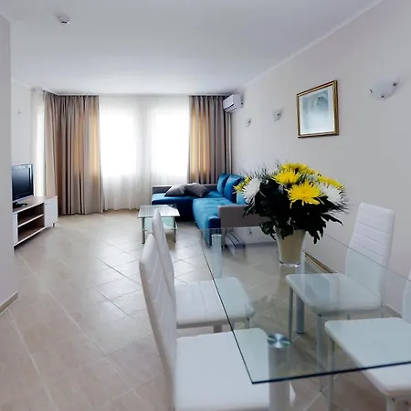 Sunrise River Hotel 3*